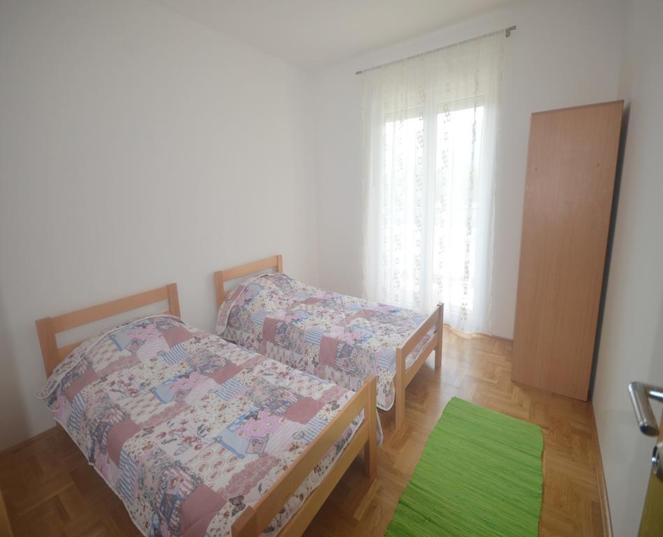Apartments Radonicic D&D Тиват Экстерьер фото